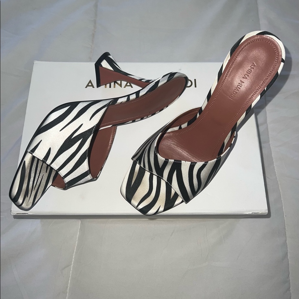 Amina Muaddi Size 40 Lupita Zebra Sandals